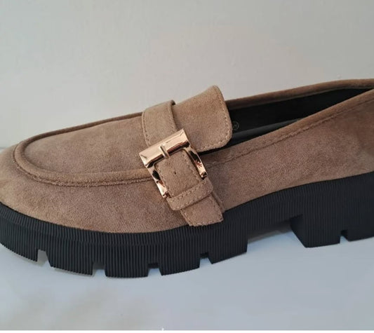 Chaussures en Daim marque H&L Semelle Gomme